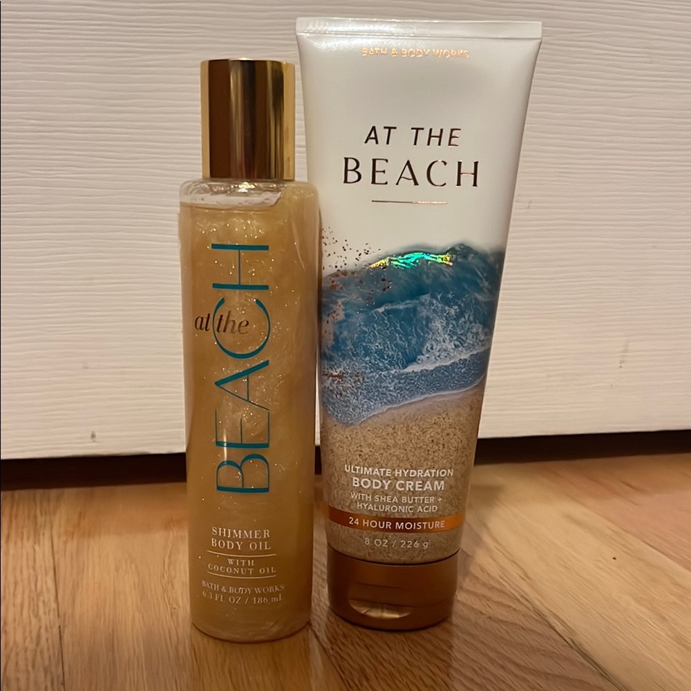 Bath and body works, Gold and White Beach-Inspired Moisturizer and Body Oil